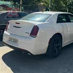 کرایسلەر 300